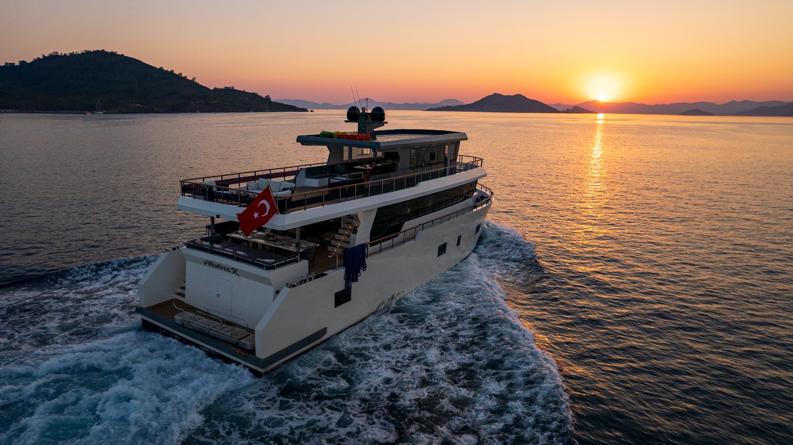 Yacht image